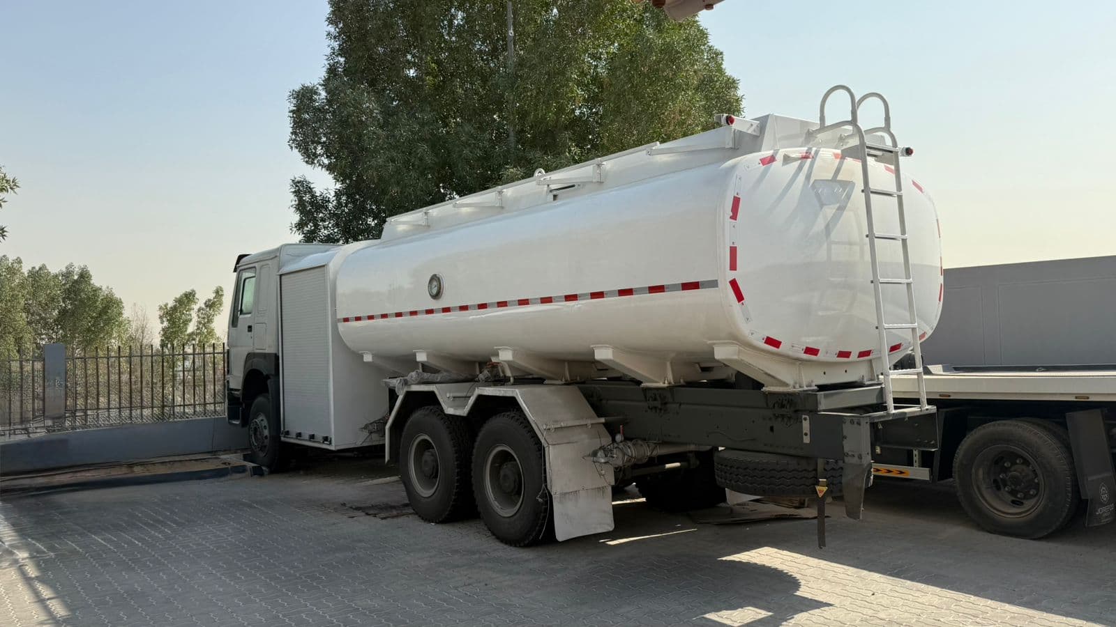 Aircraft refueling truck rear angle in operational yard