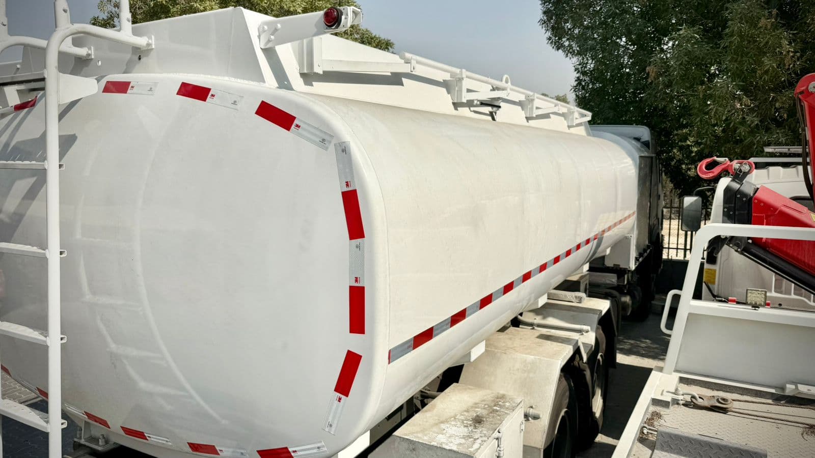 Aircraft refueling truck rear tank section close view